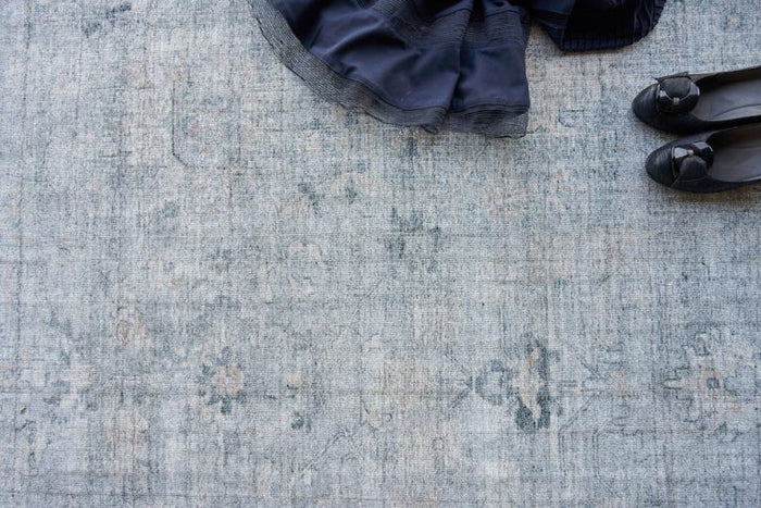 Timeless Hand Loomed Blue Area Rug - Elegance Collection