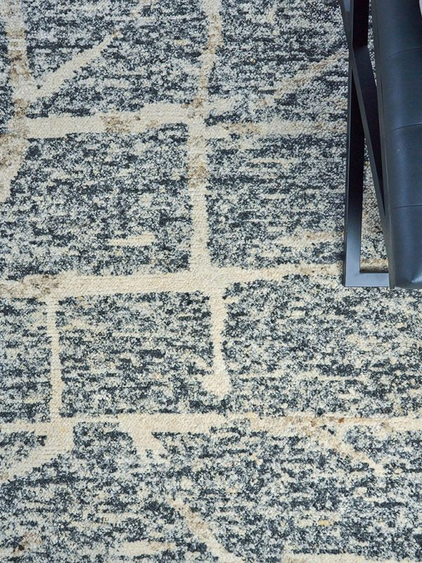 Montana Handmade Wool Grey/Ivory Area Rug - Elegance Collection