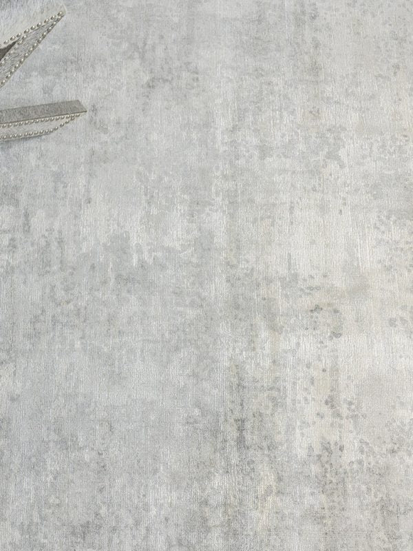 Rue Modern Metallic Ivory/Silver Area Rug - Elegance Collection