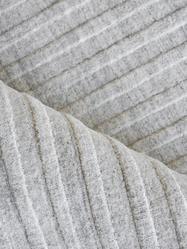 Cleo Modern Patterned Light Silver Area Rug - Elegance Collection