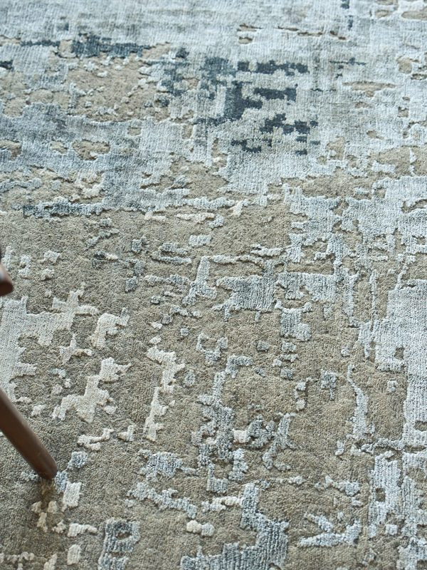 Ella Modern Grey/Charcoal Luxury Area Rug - Elegance Collection