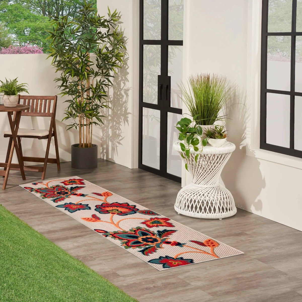 Annitra Indoor/Outdoor Multicolored Floral Area Rug - Elegance Collection