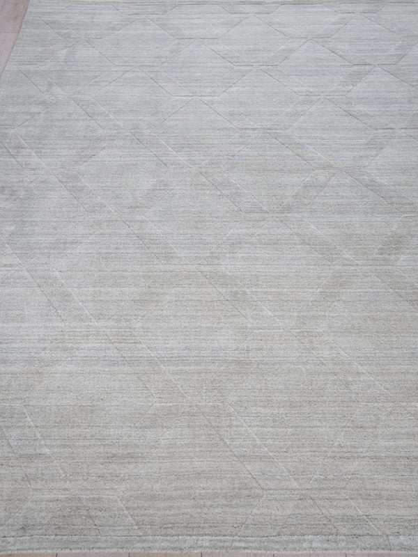 Cleo Modern High/Low Light Silver Area Rug - Elegance Collection
