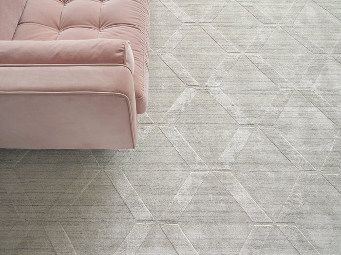 Cleo Ivory Diamond Area Rug - Elegance Collection