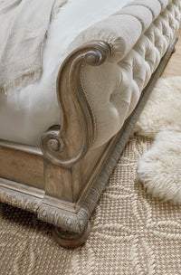 Clarissa Tufted Bed
