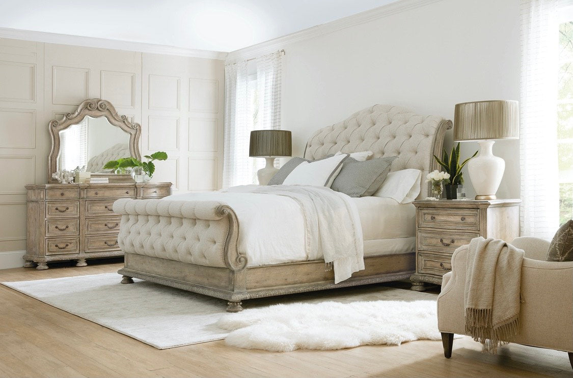 Clarissa Tufted Bed