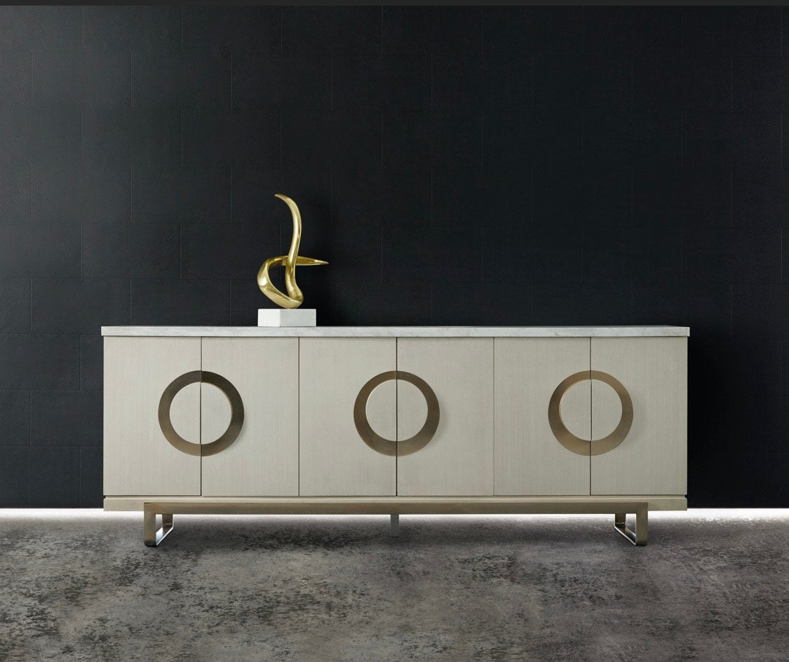 Kenia Credenza