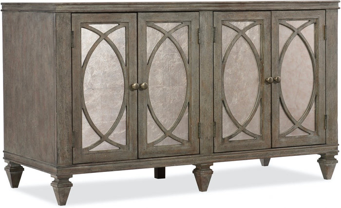 Noemi Credenza