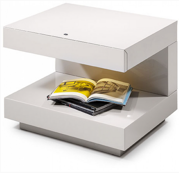 Calandra Modern White Glossy Lacquer Nightstand