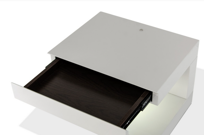 Calandra Modern Grey Glossy Lacquer Nightstand