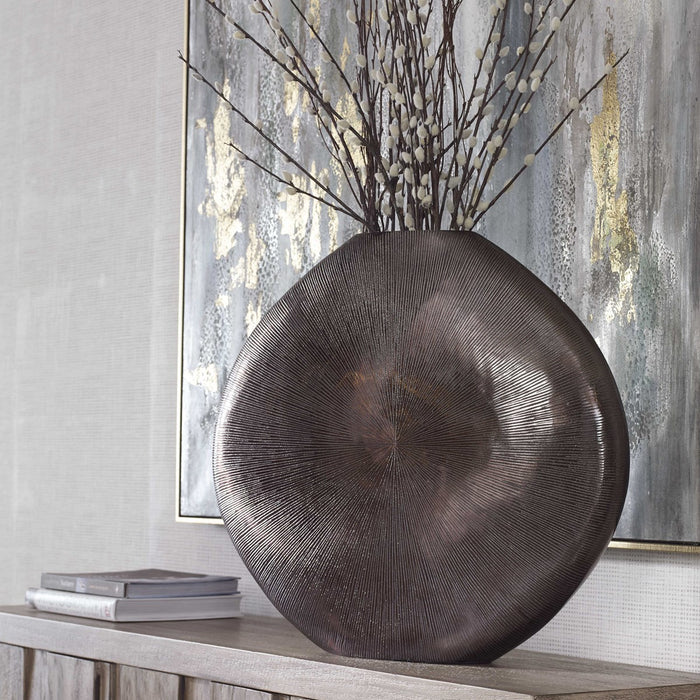 Lora Vase