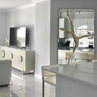 Kenia Credenza