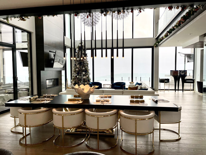 Plisada Custom Chair