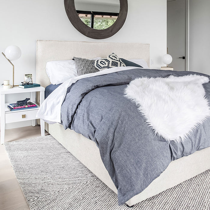Lilith Cream Bed
