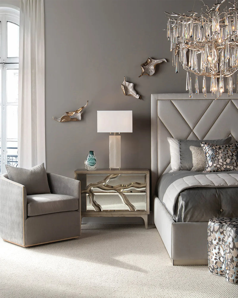 WHY CHANDELIERS WON'T GO OUT OF STYLE ANYTIME SOON