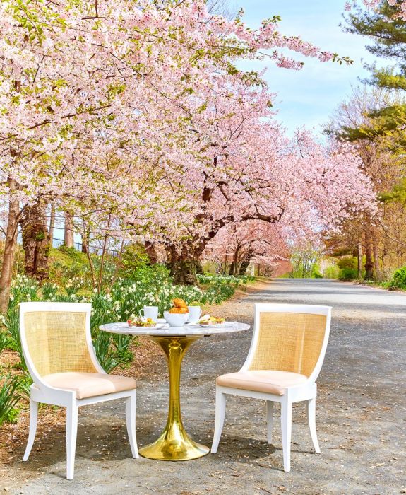 Ruthie 36" Carrara Round Dining Table/Entry Table, Brass With Marble Top