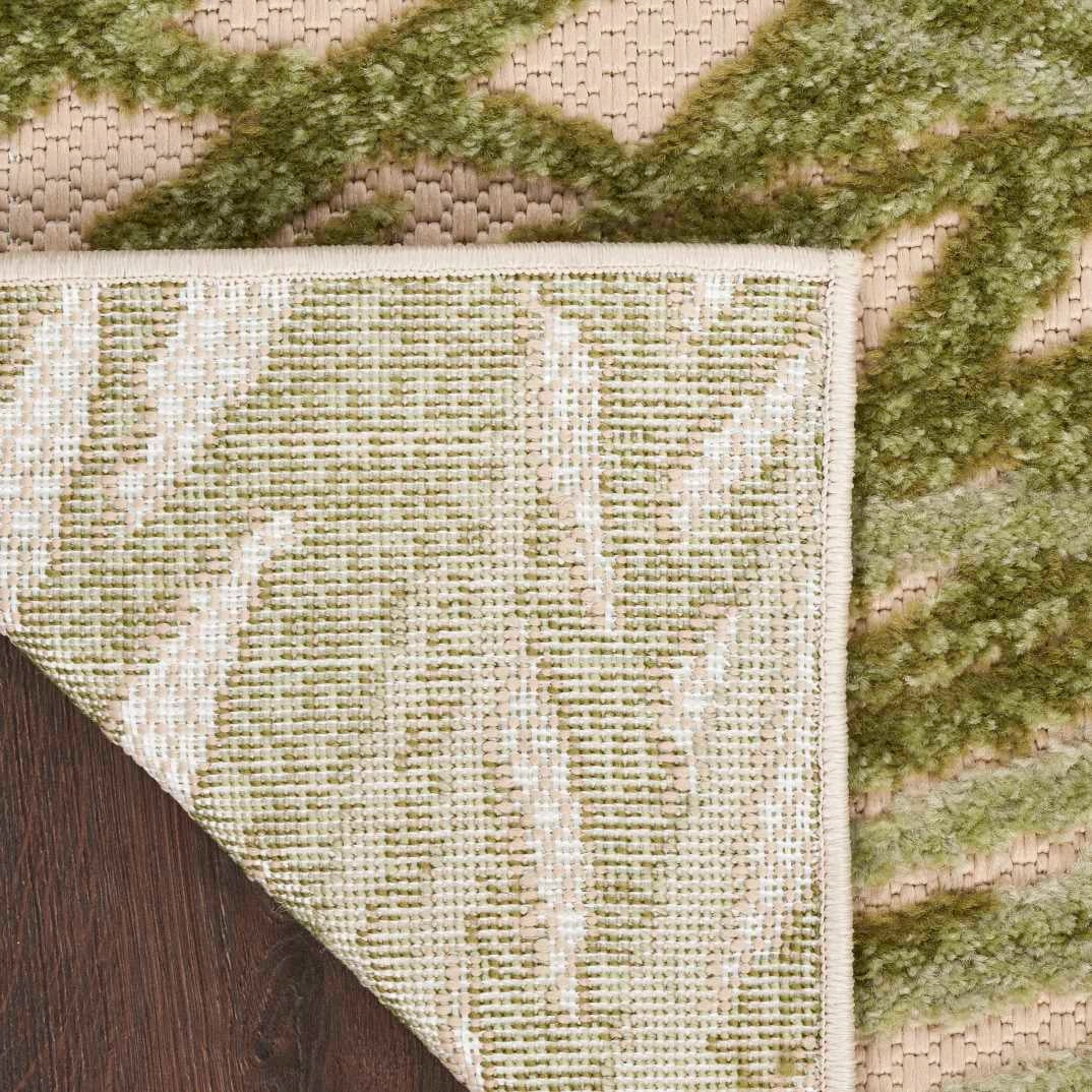 Annitra Indoor/Outdoor Ivory & Green Area Rug - Elegance Collection