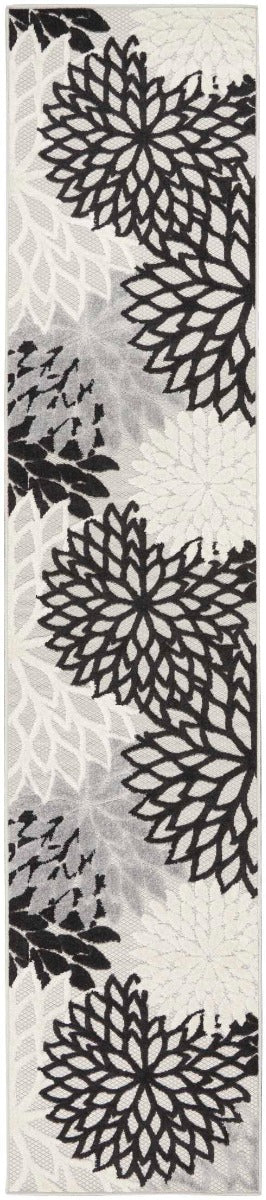 Annitra Indoor/Outdoor Black & White Bouquet Area Rug - Elegance Collection