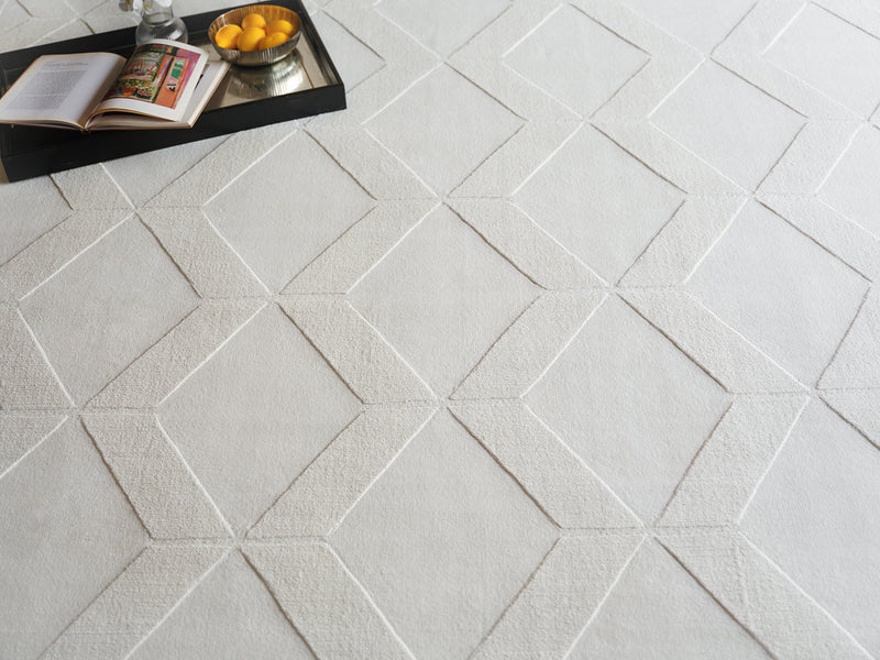 Nell Modern White Patterned Area Rug - Elegance Collection