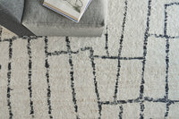 Montana Ivory/Black Area Rug - Elegance Collection