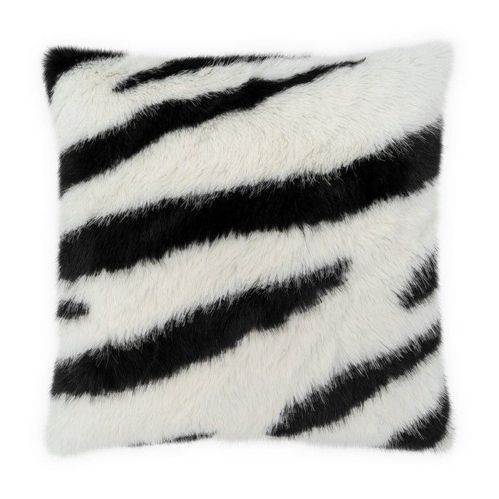 Luna Superior Quality Luxurious Pillow