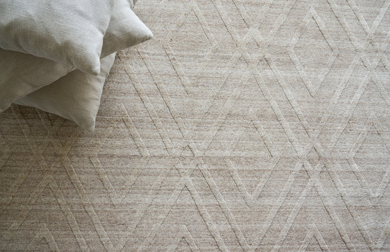 Cleo Modern Beige Area Rug - Elegance Collection