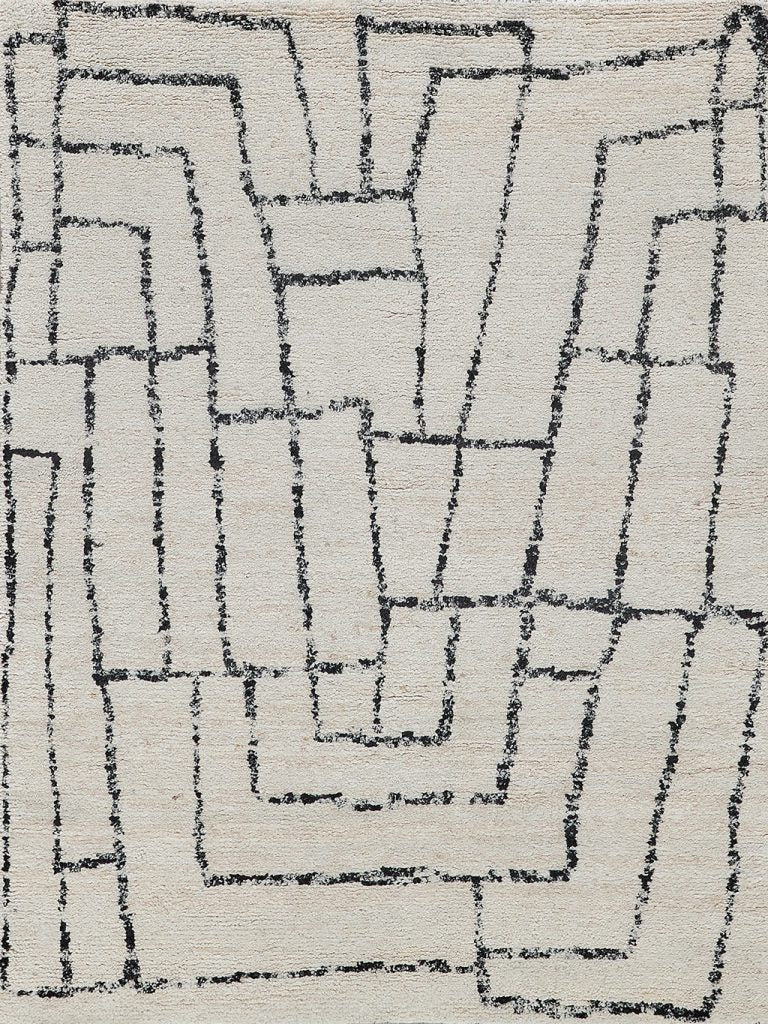 Montana Ivory/Black Area Rug - Elegance Collection