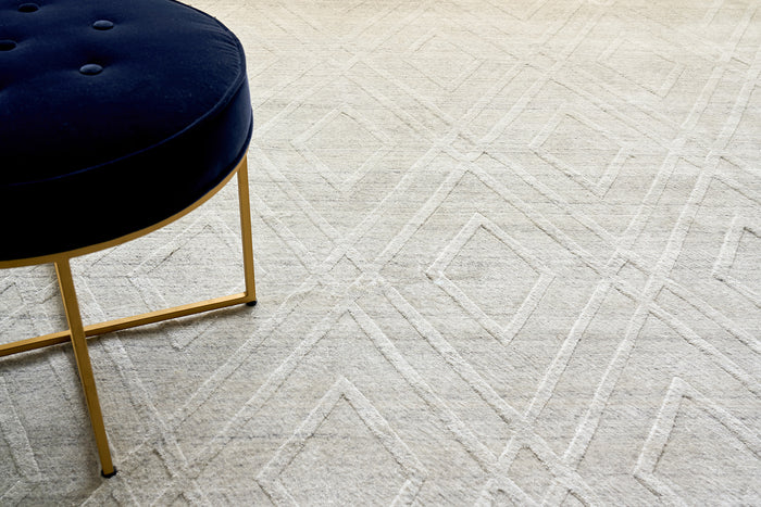 Cleo Modern Ivory Area Rug - Elegance Collection