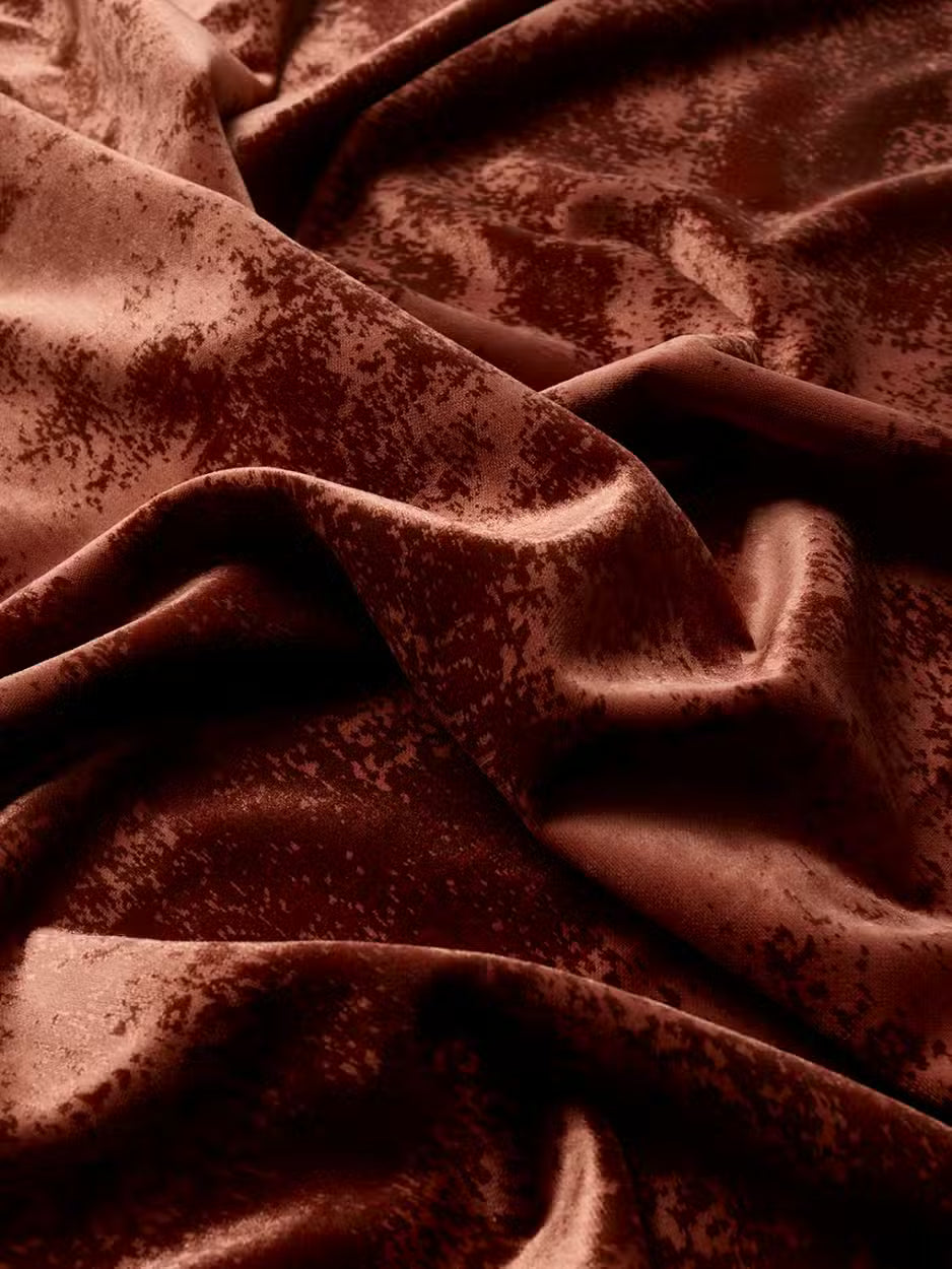 Chateau Superior Quality Luxurious Copper Pillow