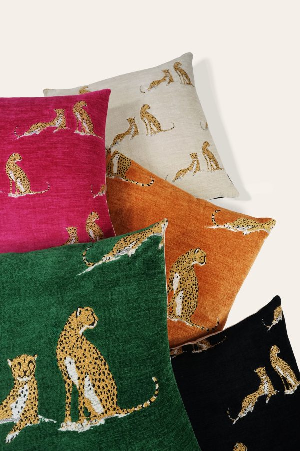 Spotted Superior Quality Luxurious Ivory Pillow