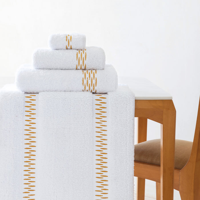 Alhambra White & Gold Luxury Bath Rug