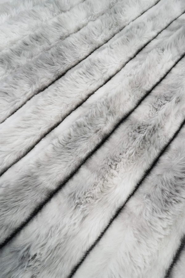 Crown Superior Quality Luxurious Grey Throw