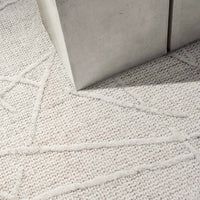 Alexis Modern Rrhythmic Ivory Grey Area Rug