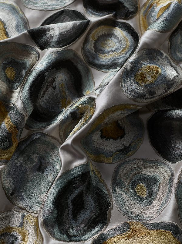 Gemstone Superior Quality Luxurious Onyx Pillow