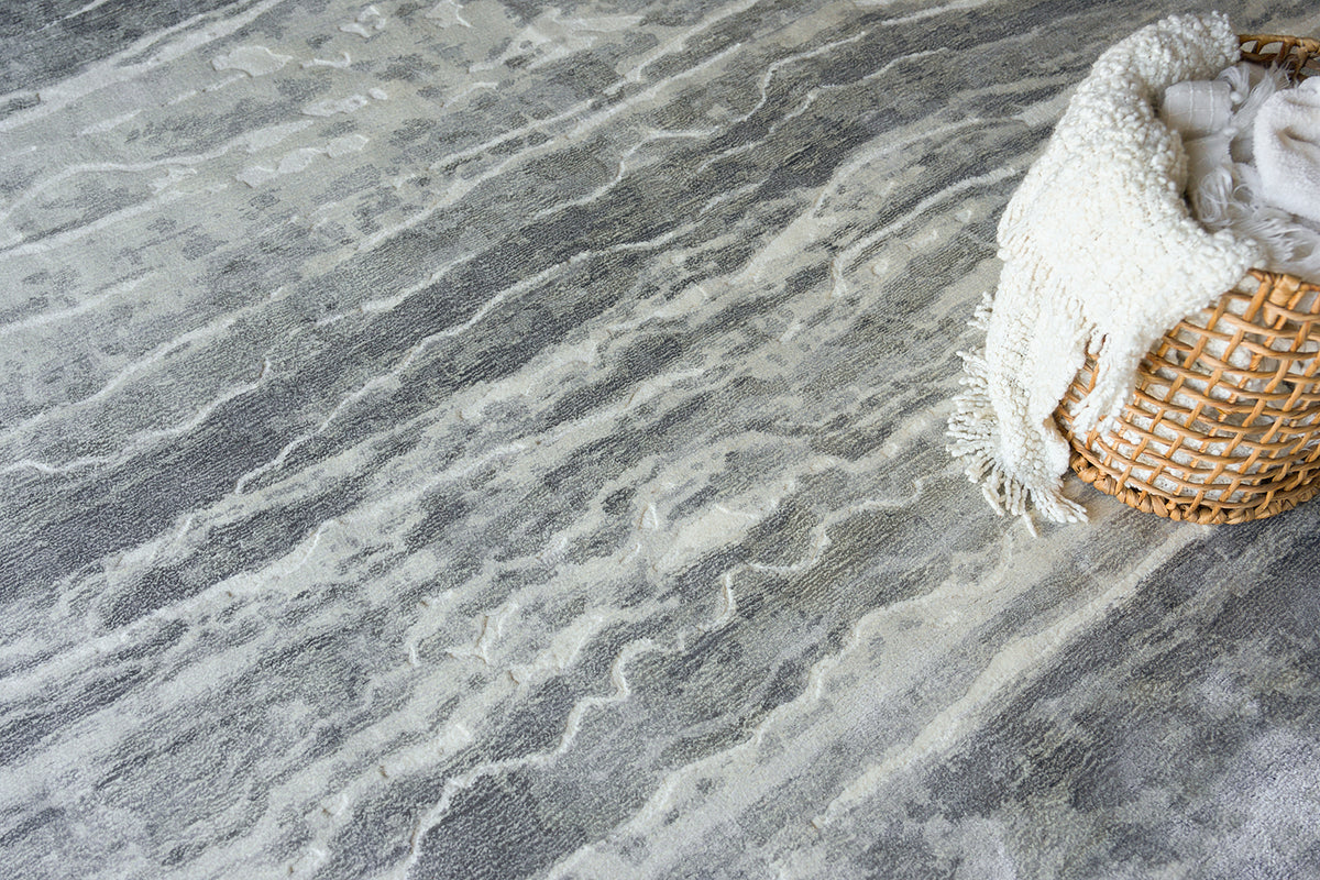 Ramo Silver Grey Luxury Area Rug