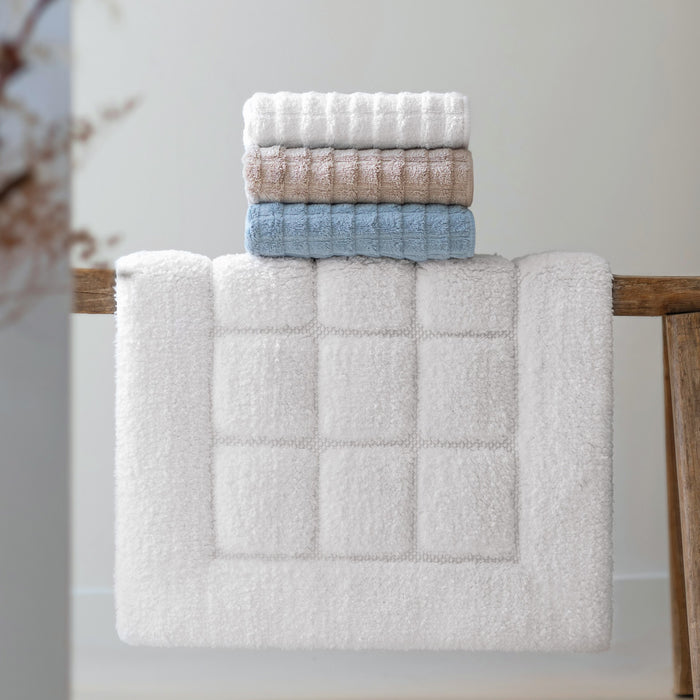 Heaven White Luxury Bath Rug