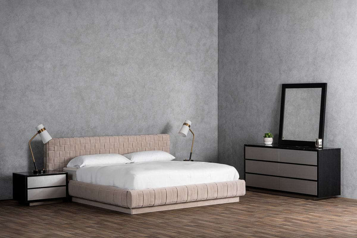 Veria Modern Light Grey Velvet Bed