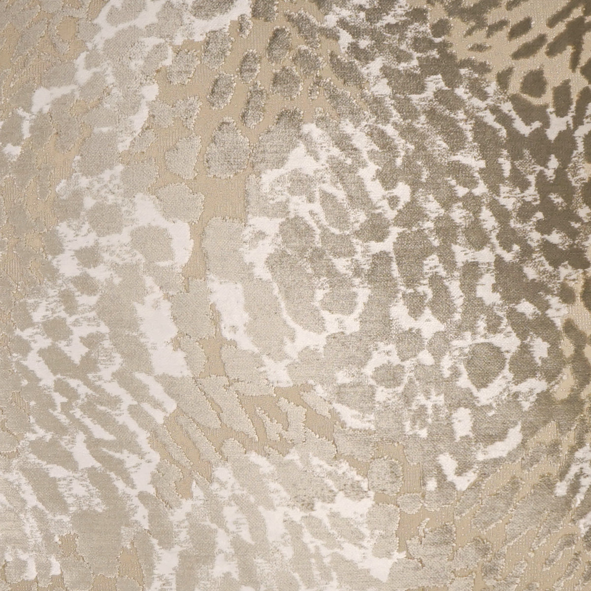 Sarai Superior Quality Luxurious Gilt Pillow
