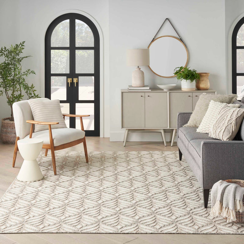 Annitra Indoor/Outdoor Ivory & Grey Patterned Area Rug - Elegance Collection