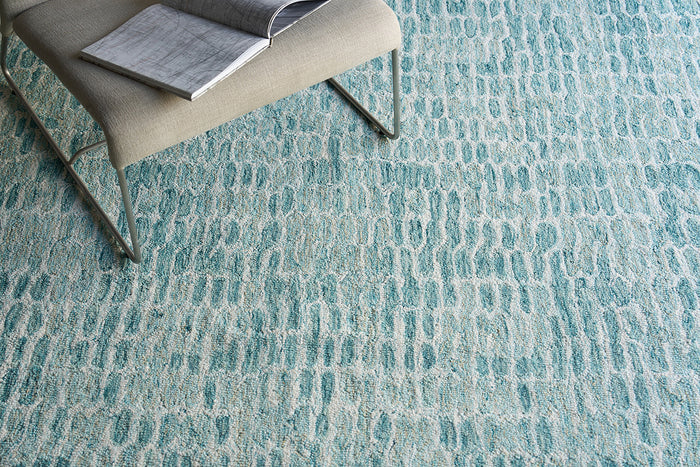 Reign Turquoise  Luxury Area Rug
