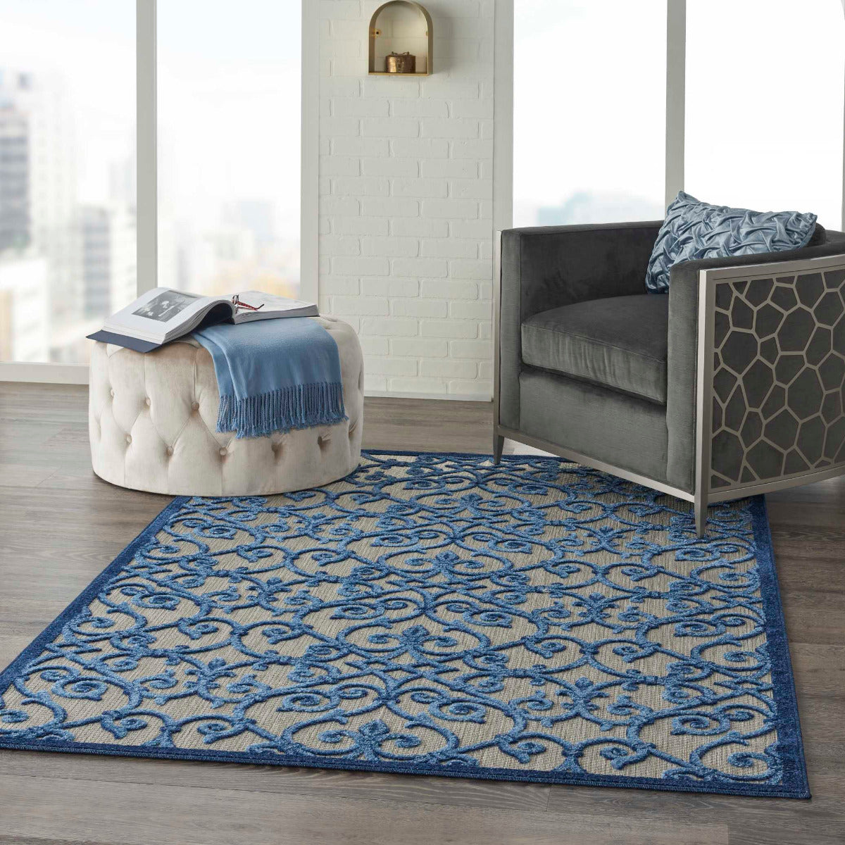 Annitra Indoor/Outdoor Grey & Blue Vine Design Area Rug - Elegance Collection