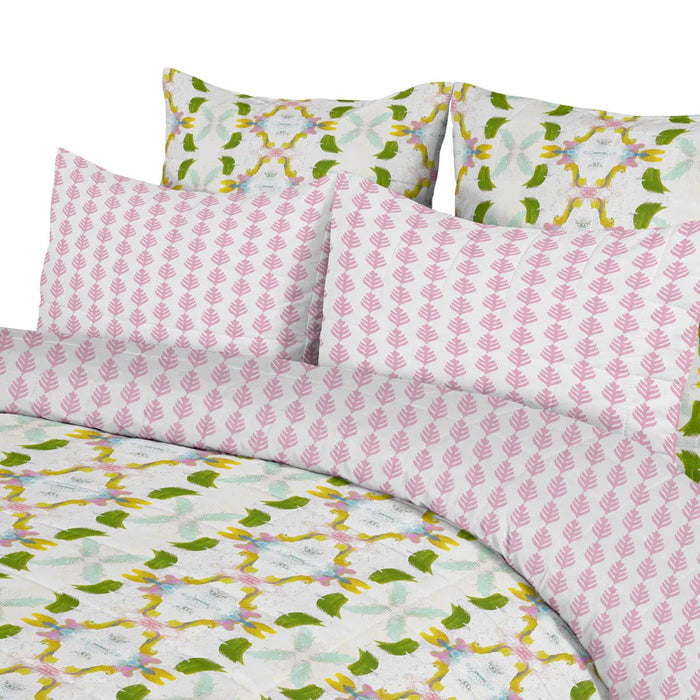 Delia Abstract Reversable Twin Comforter Set (3 Piece Set)