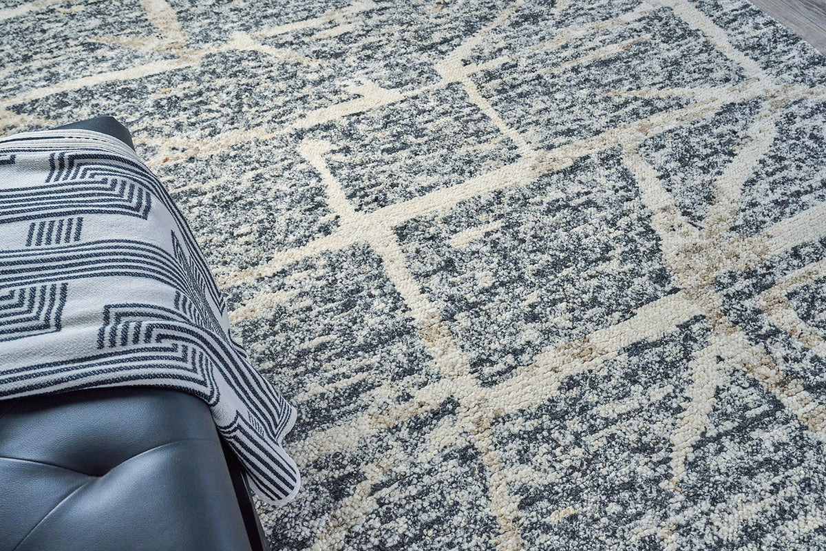 Montana Handmade Wool Grey/Ivory Area Rug - Elegance Collection