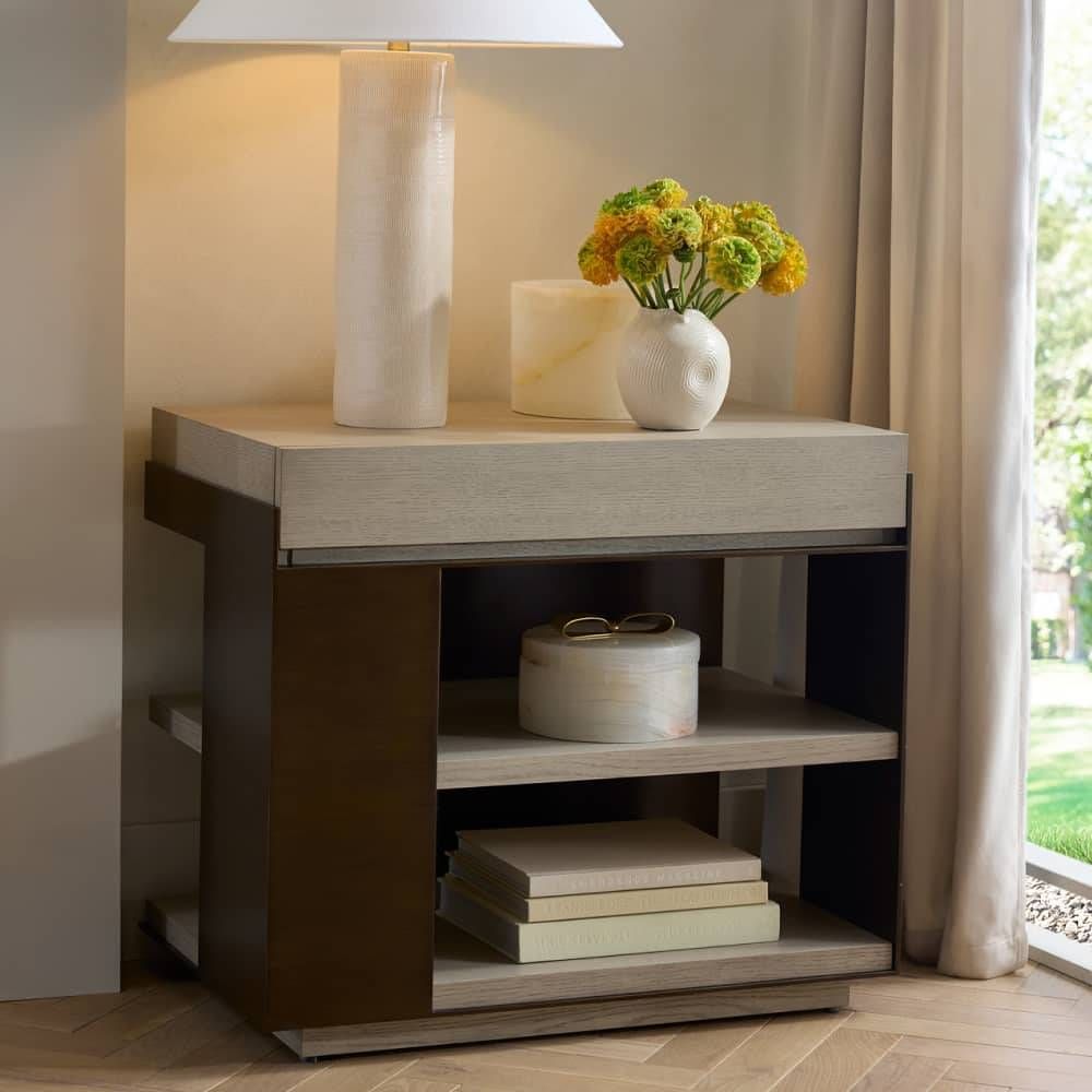 Norwich 20" Accent Table