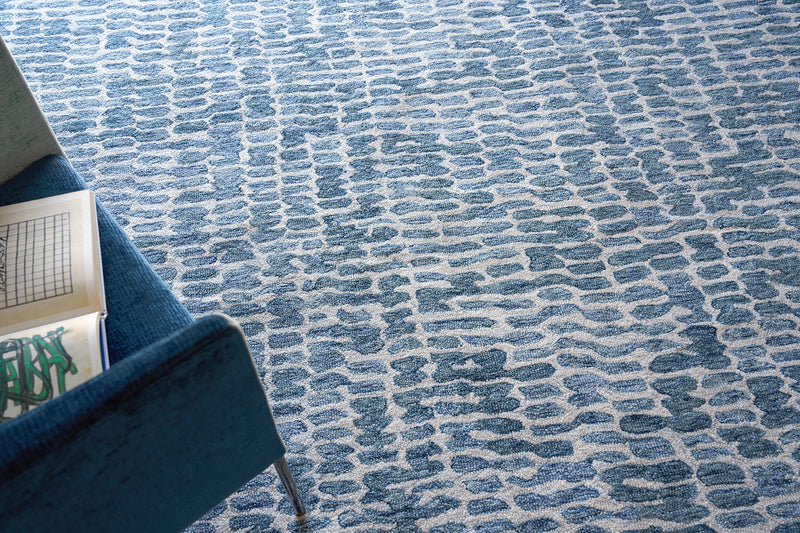 Reign Navy Luxury Area Rug