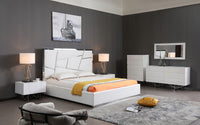 Darian Modern White Chest