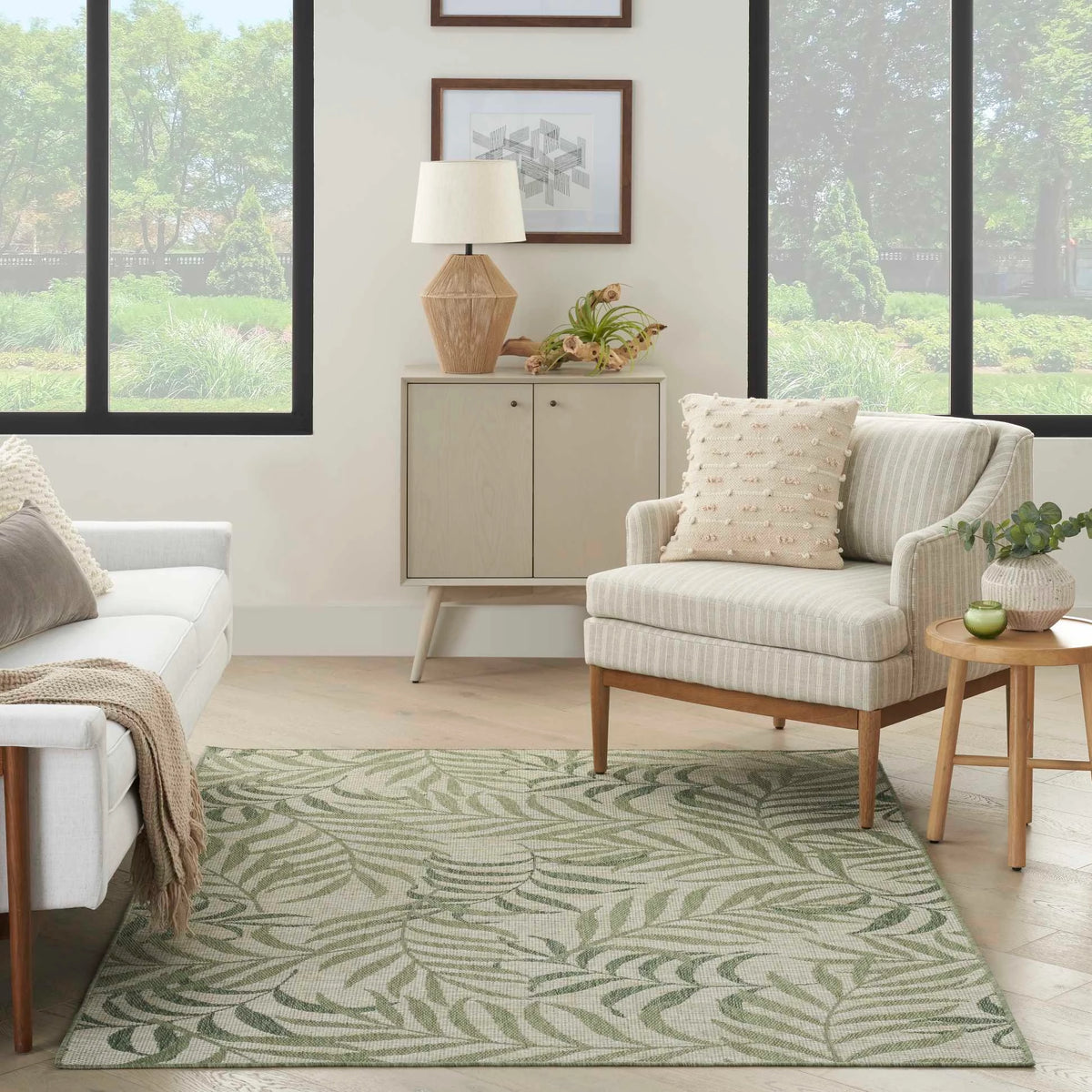 Annaleisa Indoor/Outdoor Ivory & Green Leaves Area Rug - Elegance Collection