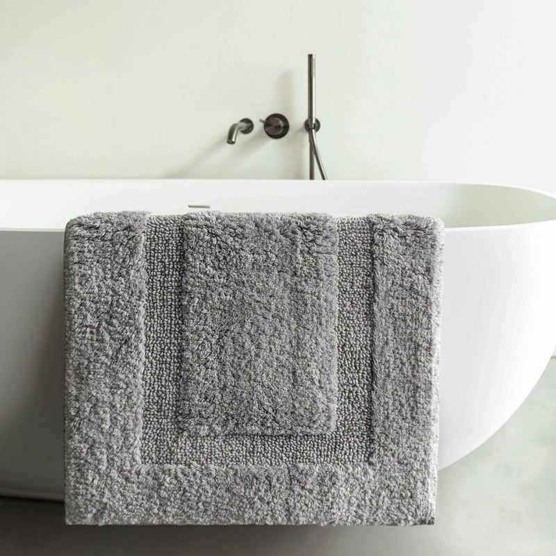 Classic Silver Luxury Bath Rug
