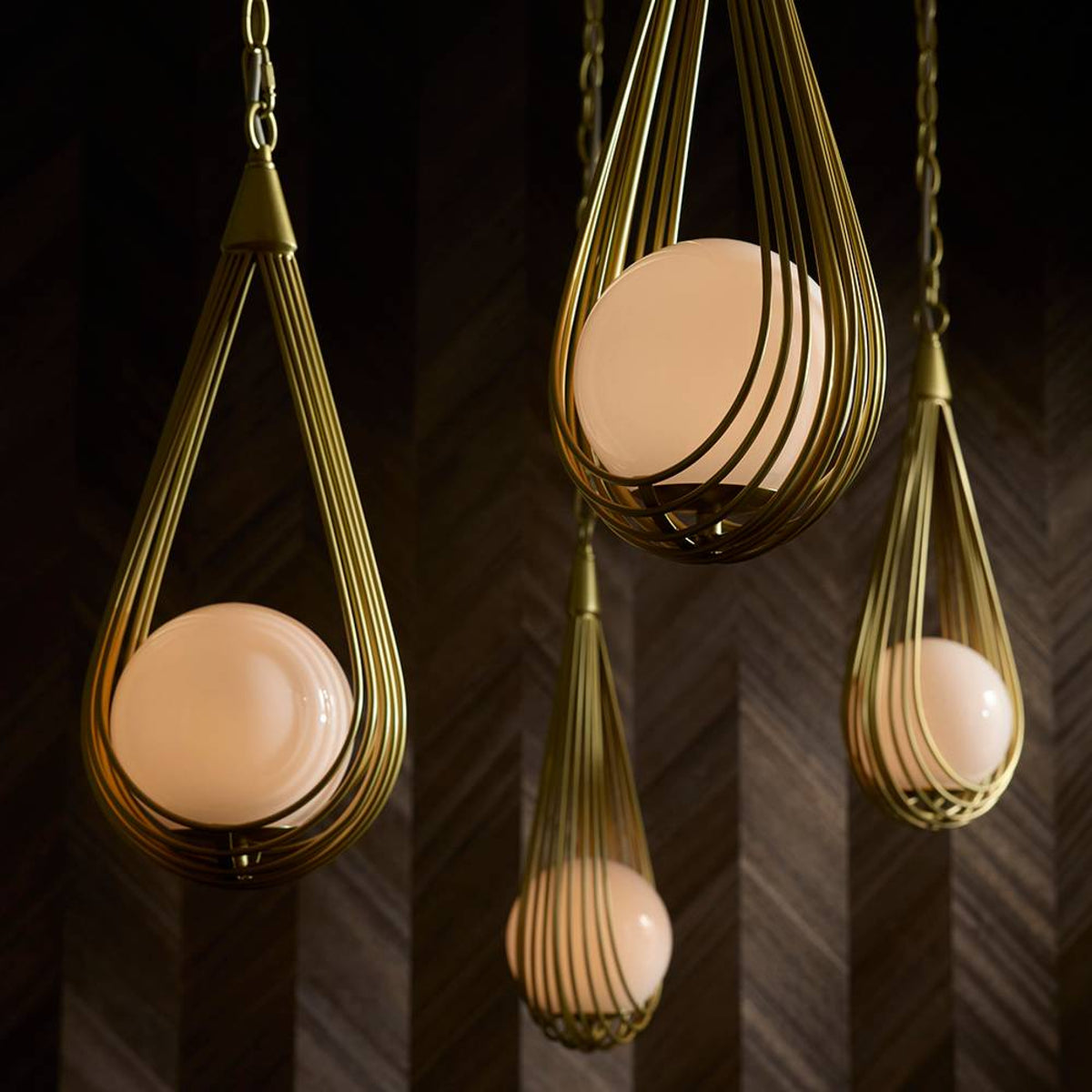 Ova 38.5" Antique Brass Multi-Drop Chandelier