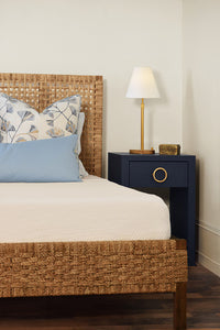 Nicole Seagrass Bed